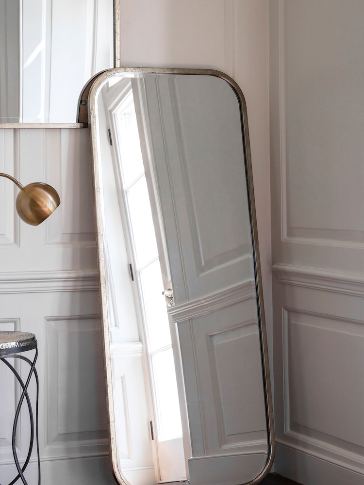 Gallery Home Silver Lolan Leaner Mirror - Image 1 of 2 Gallery Home Silver Lolan Leaner Mirror - Image 1 of 2