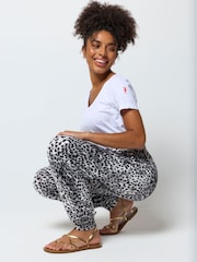 SCAMP & DUDE Grey Cheetah Balloon Leg Jersey Trousers - Image 3 of 6