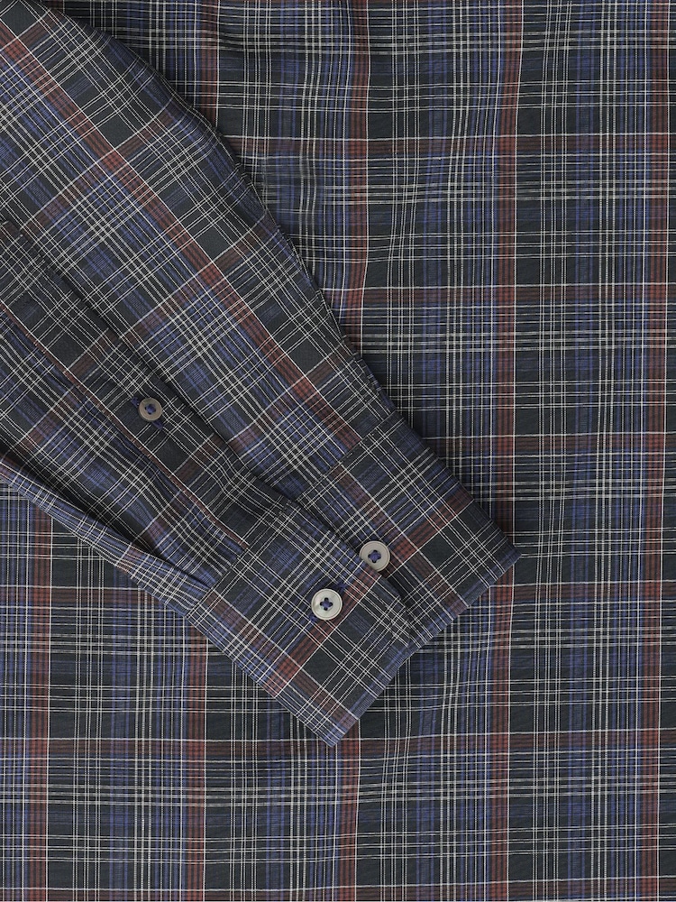 UNTUCKit Blue Dark 100% Cotton Wrinkle-Free Slim Fit Cordero Shirt - Image 4 of 5