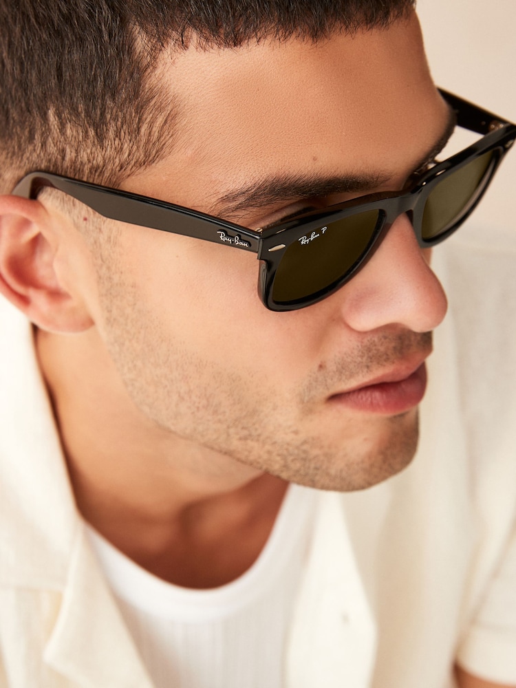 Ray Ban Wayfarer Polarised Lens Sunglasses - Image 14 of 14