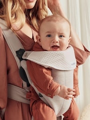 BabyBjörn Natural Baby Carrier Mini 3D Jersey - Image 2 of 4