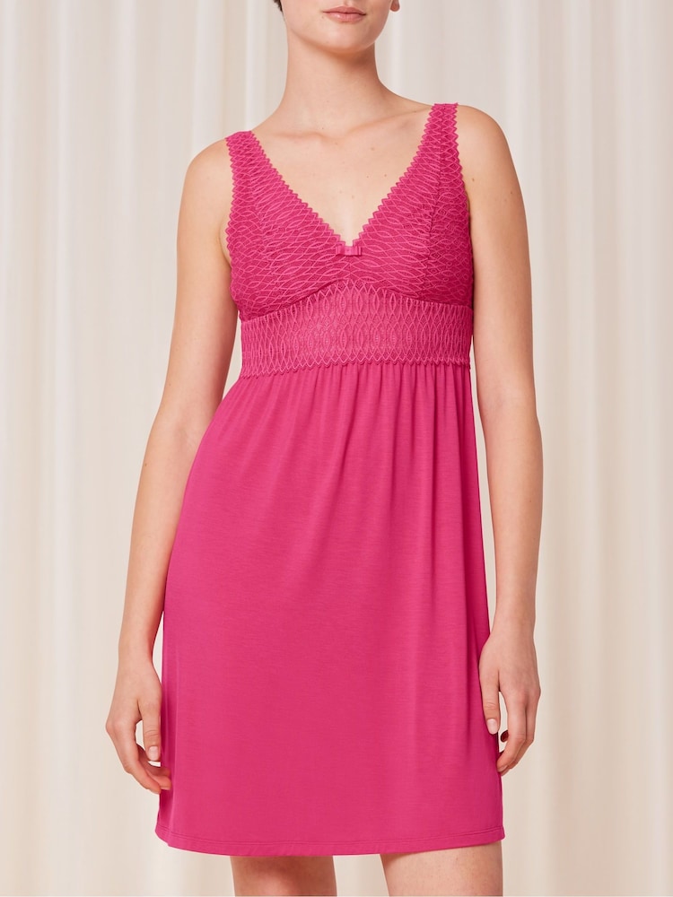 Triumph Aura Spotlight Nightie - Image 2 of 5
