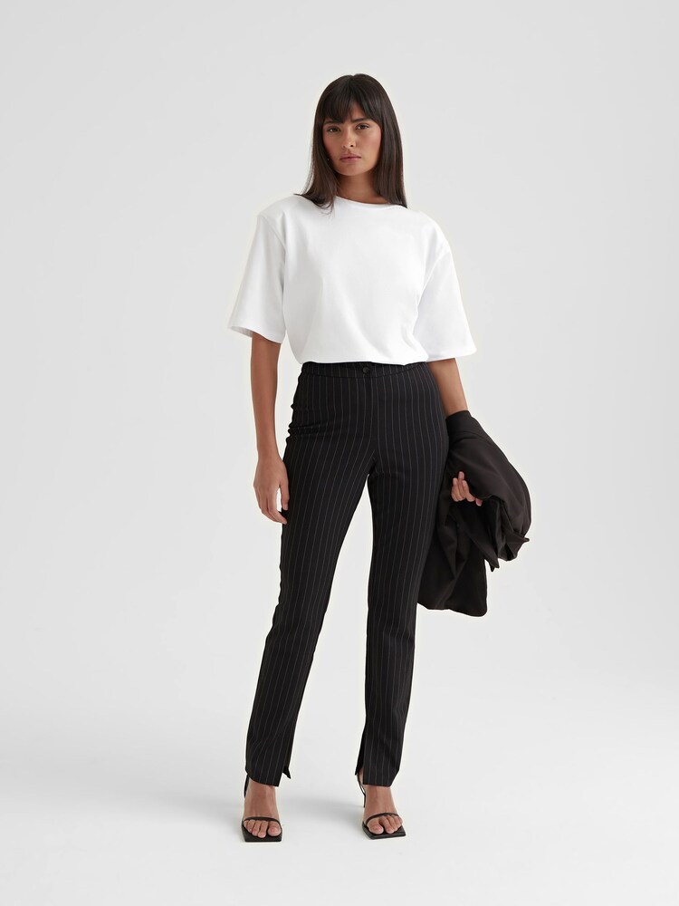 4th & Reckless Black Hally Tailored Split Hem Leggings - Image 1 of 6