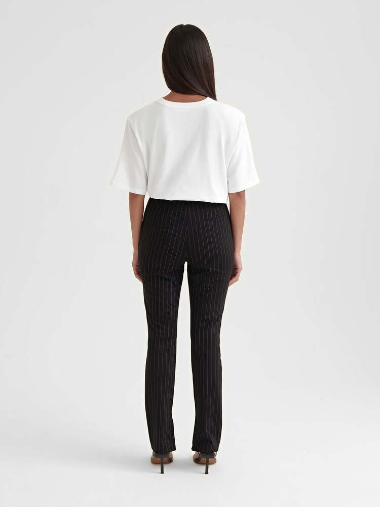 4th & Reckless Black Hally Tailored Split Hem Leggings - Image 2 of 6