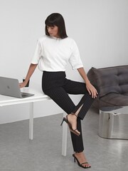 4th & Reckless Black Hally Tailored Split Hem Leggings - Image 5 of 6