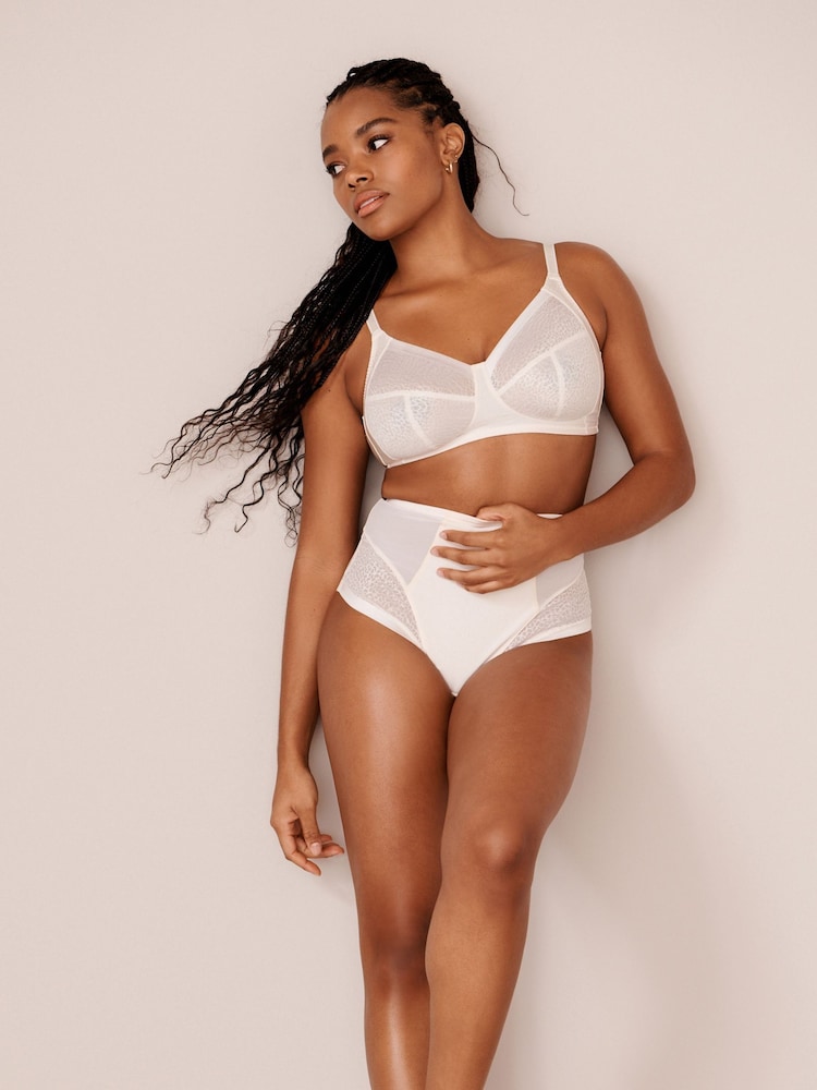 Cream Total Support Non Pad Non Wire Animal Print Mesh Bra with Side Support - Image 2 of 7