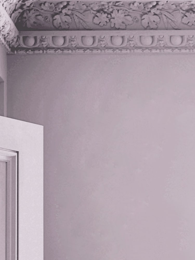 Laura Ashley Pale Heather Matt Emulsion 5LT Paint - Image 2 of 3