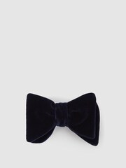 Reiss Navy Hike Velvet Bow Tie - Image 1 of 4
