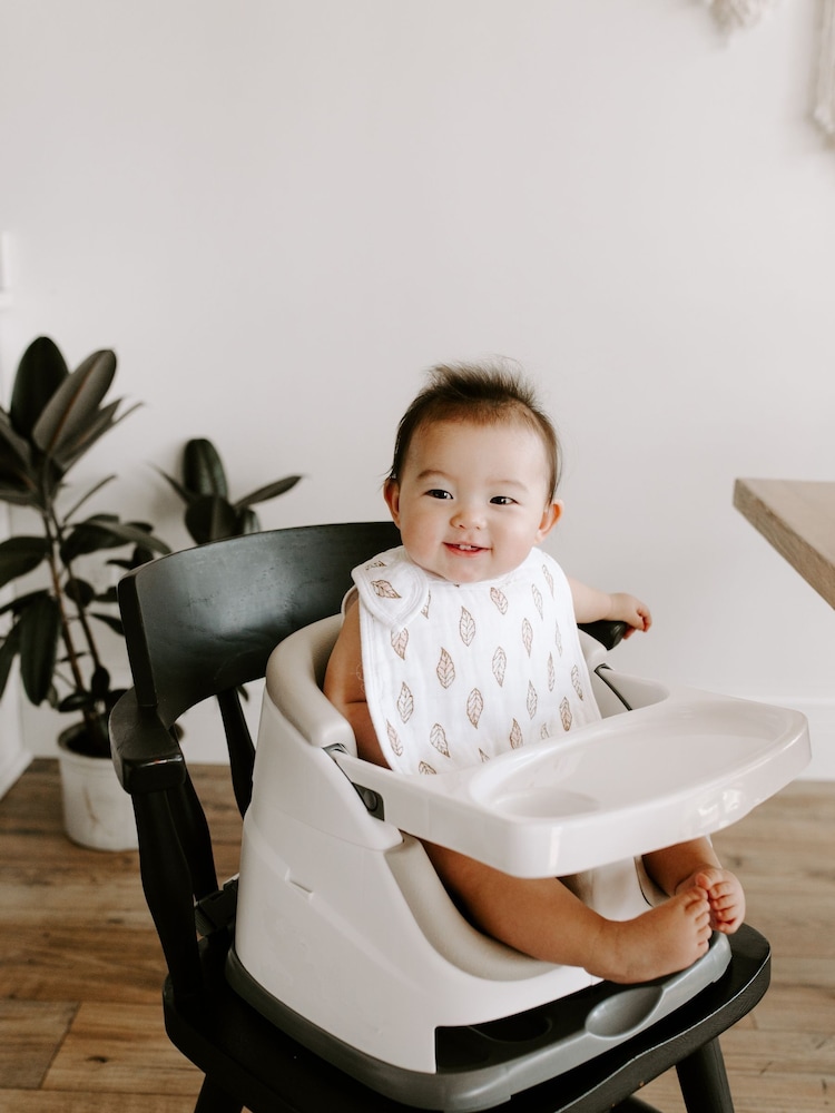 aden + anais White Snap Bibs Three Pack - Image 3 of 5