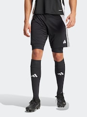 Negro - Pantalones cortos deportivos Tiro 24 2-en-1 de adidas - Imagen 1 de 8