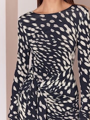 Lipsy Monochrome Animal Deer Print Petite Jersey Tie Waist Long Sleeve Midi Dress - Image 4 of 5