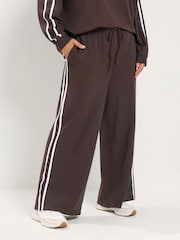 Yours Curve Chocolate Brown 2-in-1 Sweat Top & Jogger Set - Image 3 of 5