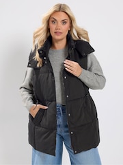 Yours Curve Black Short Padded Gilet - Image 1 of 6