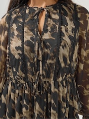 Yours Curve Black Leopard Print Tie Front Blouse - Image 4 of 5