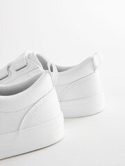 White Wide Fit (G) 3 Strap Touch Fastening Trainers - Image 5 of 6