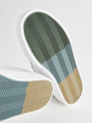 White Wide Fit (G) 3 Strap Touch Fastening Trainers - Image 6 of 6
