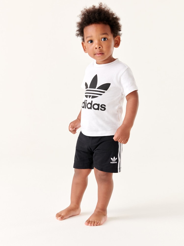 adidas Originals Infant Trefoil 100% Cotton T-Shirt and Shorts Set - صورة 1 من 12