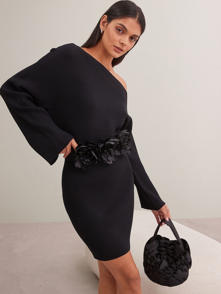 Black Corsage Flower Wide Belt - Image 1 of 9 Black Corsage Flower Wide Belt - Image 1 of 9