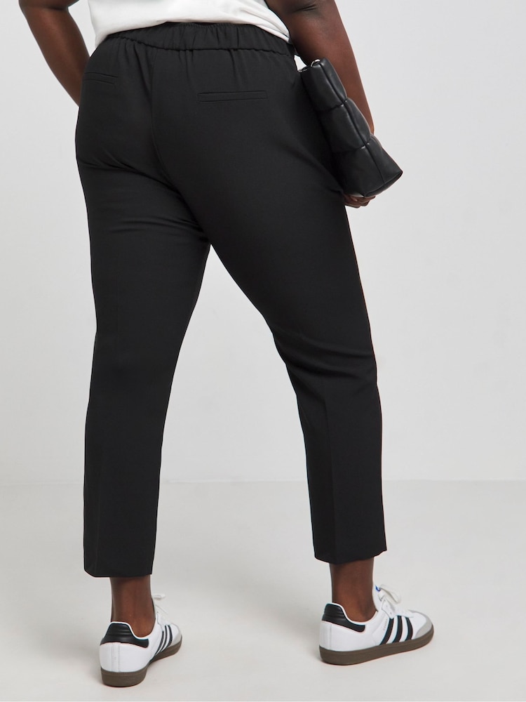 Simply Be Essentials Business-Hose mit Stretch und Bindegürtel - Bild 2 von 4 Simply Be Essentials Business-Hose mit Stretch und Bindegürtel - Bild 2 von 4