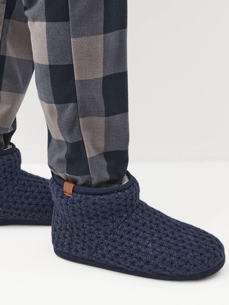 Navy Blue Chunky Knit Slipper Boots - Image 2 of 6 Navy Blue Chunky Knit Slipper Boots - Image 2 of 6