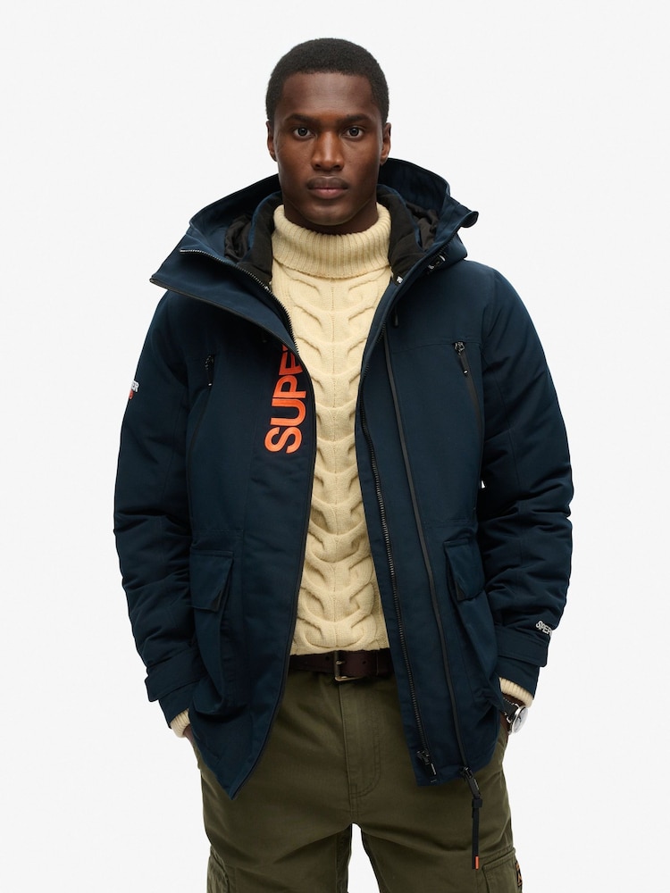 Eclipse-Marineblau - Superdry Ultimate winddichte Jacke mit Kapuze und Verzierung - Bild 2 von 7 Eclipse-Marineblau - Superdry Ultimate winddichte Jacke mit Kapuze und Verzierung - Bild 2 von 7