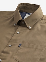 Brown Regular Fit Short Sleeve Easy Iron Button Down Oxford Shirt - Image 7 of 7