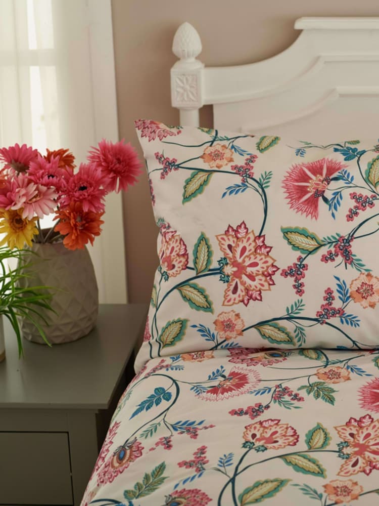 Deyongs Natural Dainty Floral Duvet Cover and Pillowcase Set - Image 4 of 4