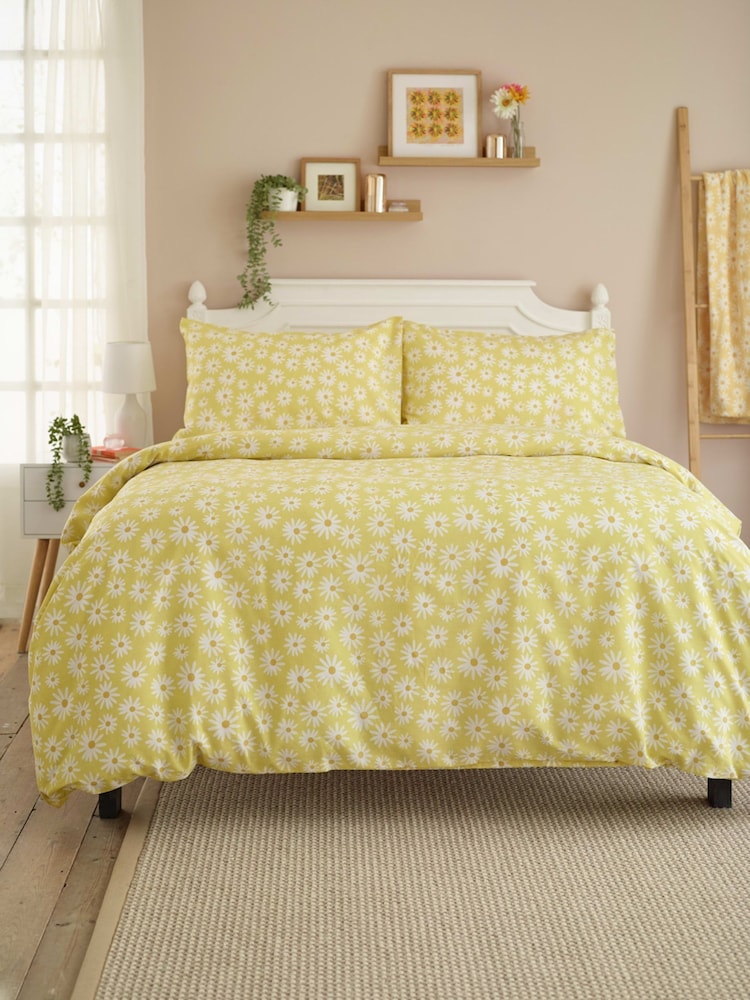 Deyongs Yellow Lazy Daisy Duvet Cover and Pillowcase Set - Image 2 of 4