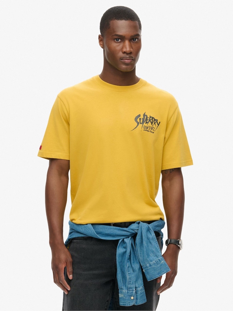 Gelb - Superdry – lockeres T-Shirt mit Lo-Fi-Punk-Grafik aus 100 % Baumwolle - Bild 1 von 6
