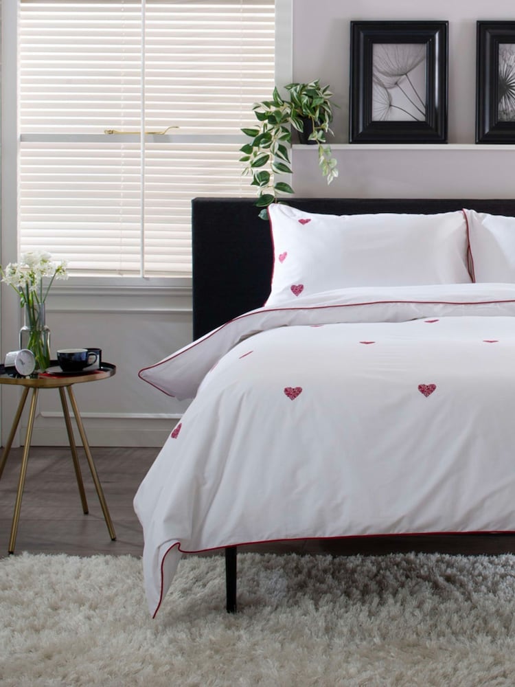 The Lyndon Company White Filigree Hearts Duvet Cover and Pillowcase Set - Image 5 of 5 The Lyndon Company White Filigree Hearts Duvet Cover and Pillowcase Set - Image 5 of 5