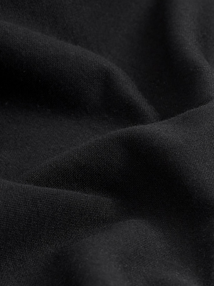 Black Heavyweight Short Sleeve Crew Neck T-Shirt - Image 7 of 7 Black Heavyweight Short Sleeve Crew Neck T-Shirt - Image 7 of 7