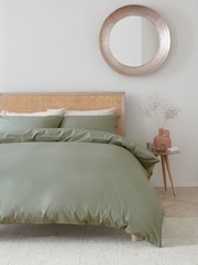 Green Collection Luxe 200 Thread Count 100% Egyptian Cotton Percale Luxury Duvet Cover And Pillowcase Set - Image 1 of 5