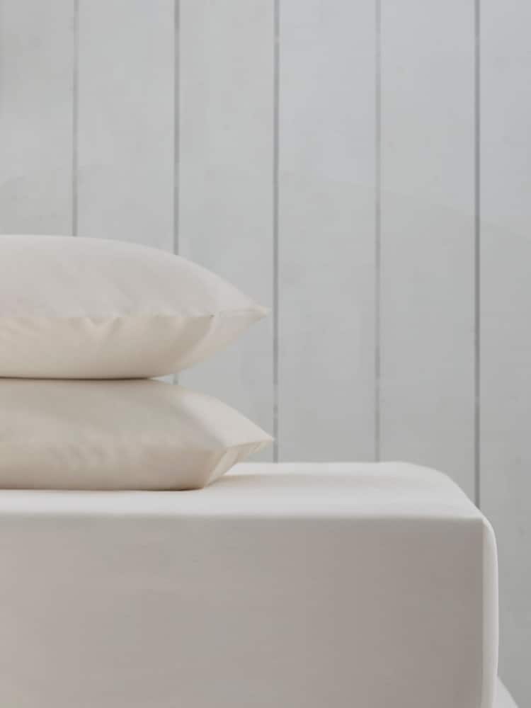 Cream Cotton Rich Extra Deep Fitted Sheet - Image 2 of 2