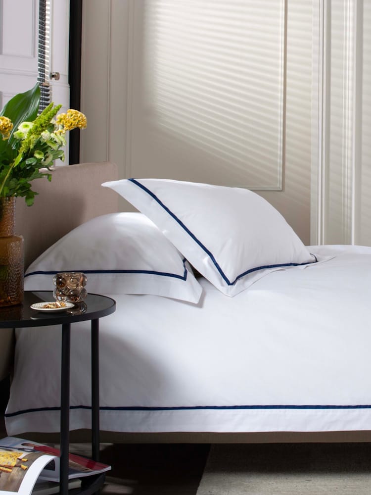The Lyndon Company Blue Hampstead Duvet Cover and Pillowcase Set - Image 2 of 5