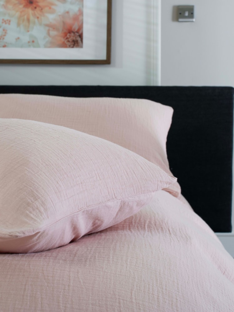 The Lyndon Company Rose St. Quentin Duvet Cover and Pillowcase Set - Image 2 of 4 The Lyndon Company Rose St. Quentin Duvet Cover and Pillowcase Set - Image 2 of 4