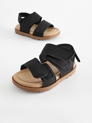 Schwarz - Sandalen mit Kork-Fussbett und zwei Riemen mit Klettverschluss - Bild 6 von 6