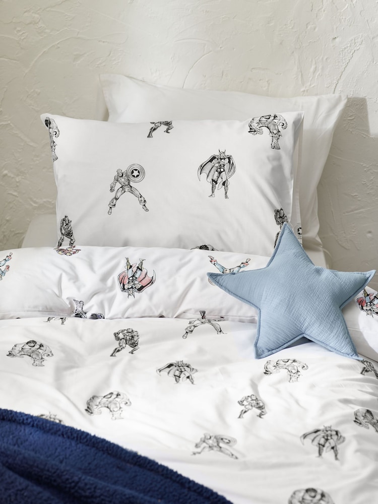 White Disney Marvel Avengers 100% Cotton Duvet Cover and Pillowcase Set - Image 2 of 7