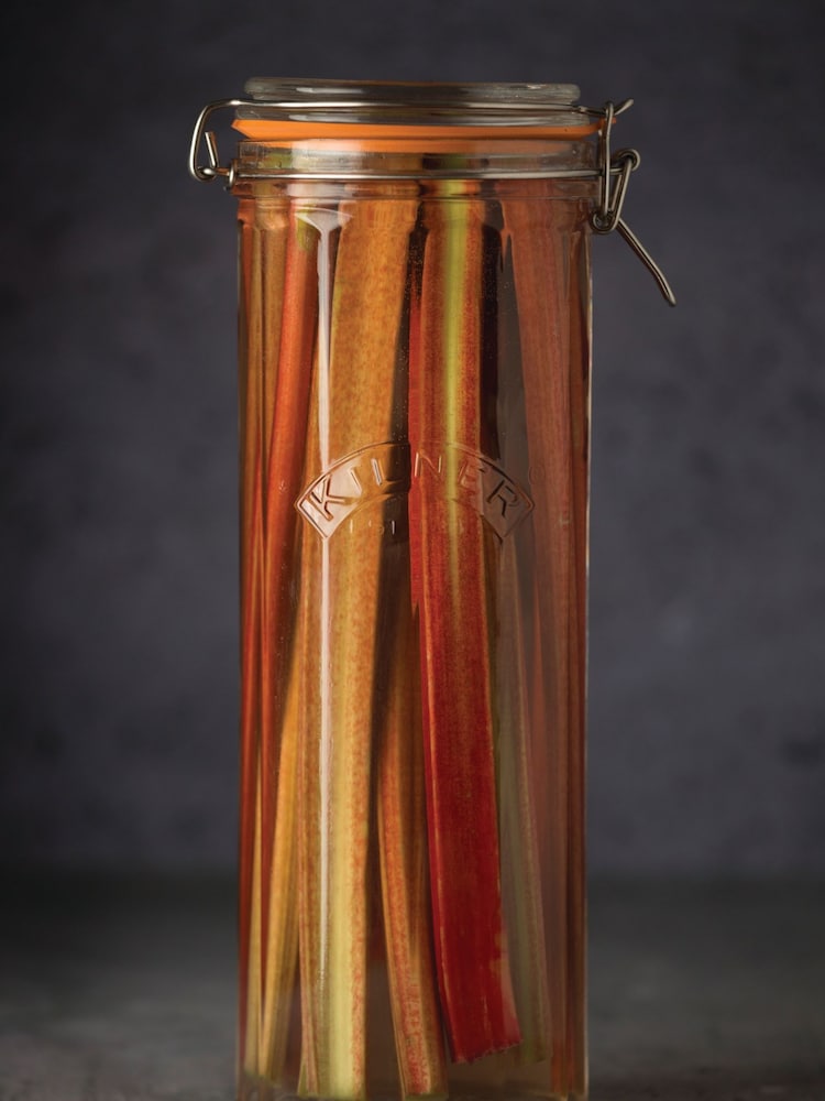 Kilner Set of 2 Facetted Clip Top 2.2L Jars - Image 2 of 3