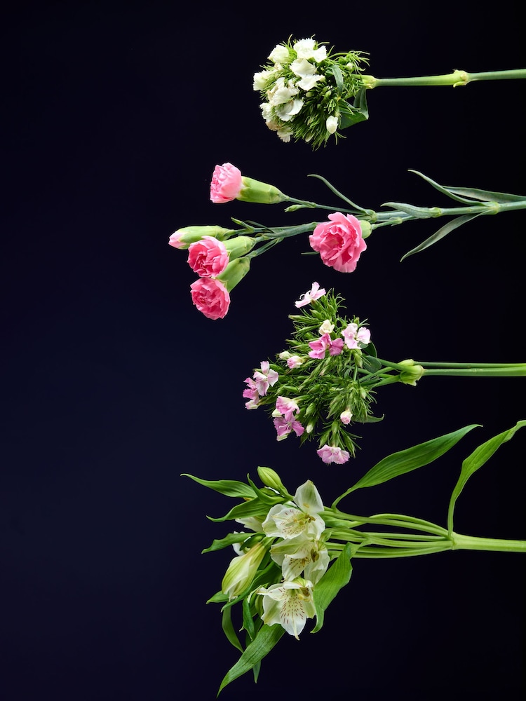 Pastel Posy Arrangement in Glass Jar - Image 5 of 5