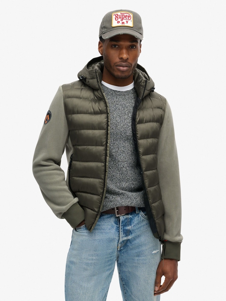 Verde oliva polvoriento - Chaqueta bomber polar con capucha Storm de Superdry - Imagen 1 de 5