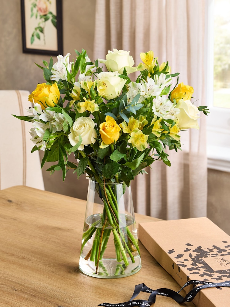 Rose and Alstroemeria Letterbox Bouquet - Image 1 of 3