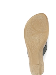 Pavers Black Pavers Toe Post Wedge Sandals - Image 4 of 5