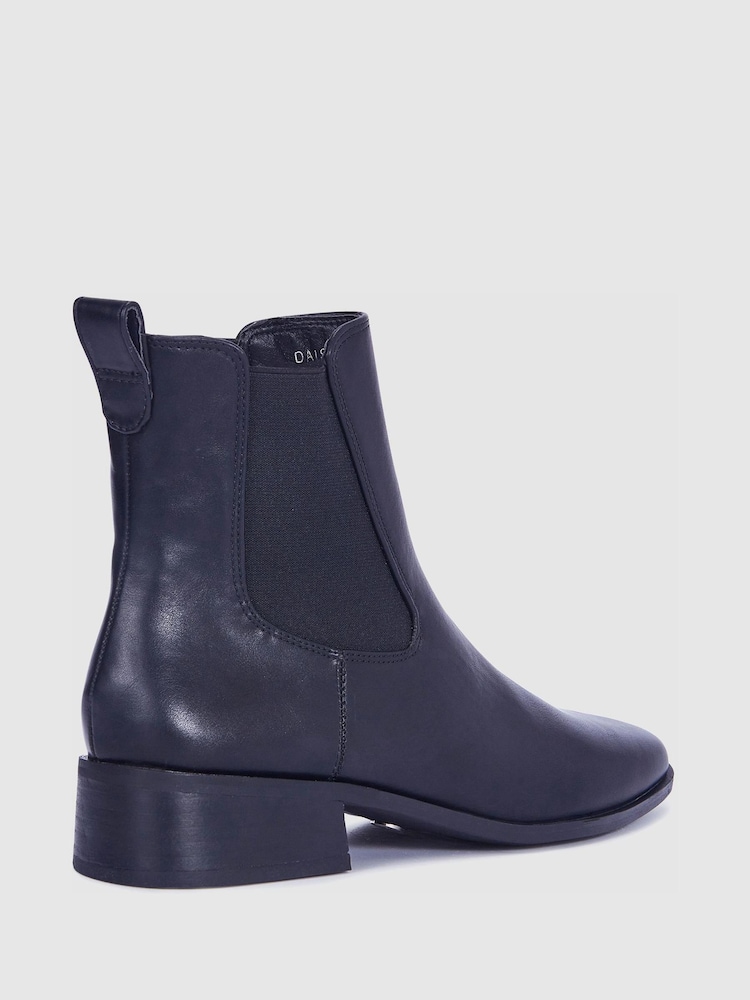 Novo Black Wide Fit Daishiro Flat Ankle Chelsea Boots - Image 4 of 4