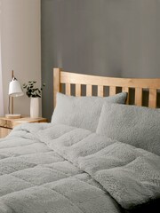 BHS Super Soft & Warm 13.5 tog Duvet - Image 2 of 3
