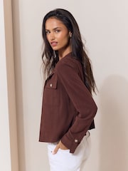 Marrón chocolate - Chaqueta corta utilitaria de mezcla de lino de Lipsy - Imagen 6 de 6