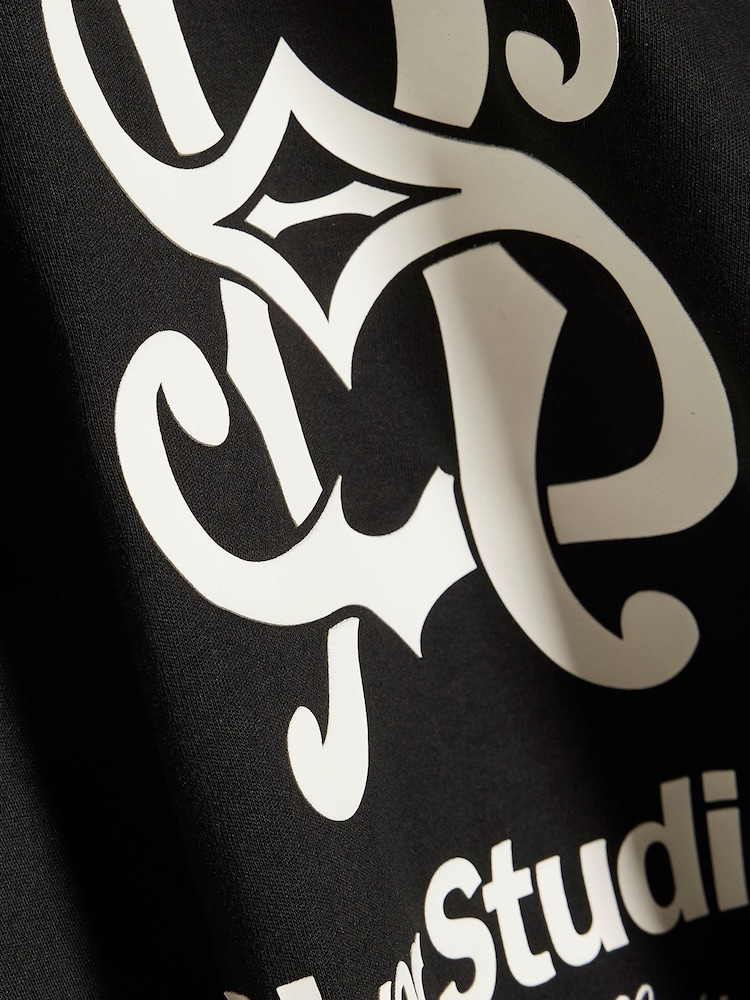 River Island Black RI Logo Oversized T-Shirt - Image 4 of 4 River Island Black RI Logo Oversized T-Shirt - Image 4 of 4