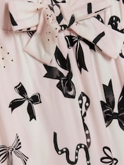 Pijama con lazos y botones de River Island con coletero - Imagen 5 de 5
