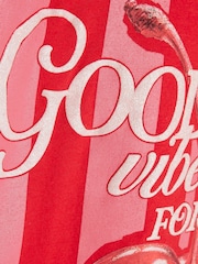 تيشرت Good Vibes برسمة كرز من River Island - صورة 3 من 4