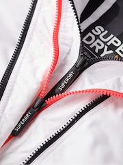 Optisch-Weiss - Superdry Mountain Windbreaker Jacke mit Kapuze​​​​​​​ - Bild 4 von 5