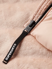 Frappe Beige - Chaqueta acolchada con capucha Fuji de Superdry - Imagen 7 de 7